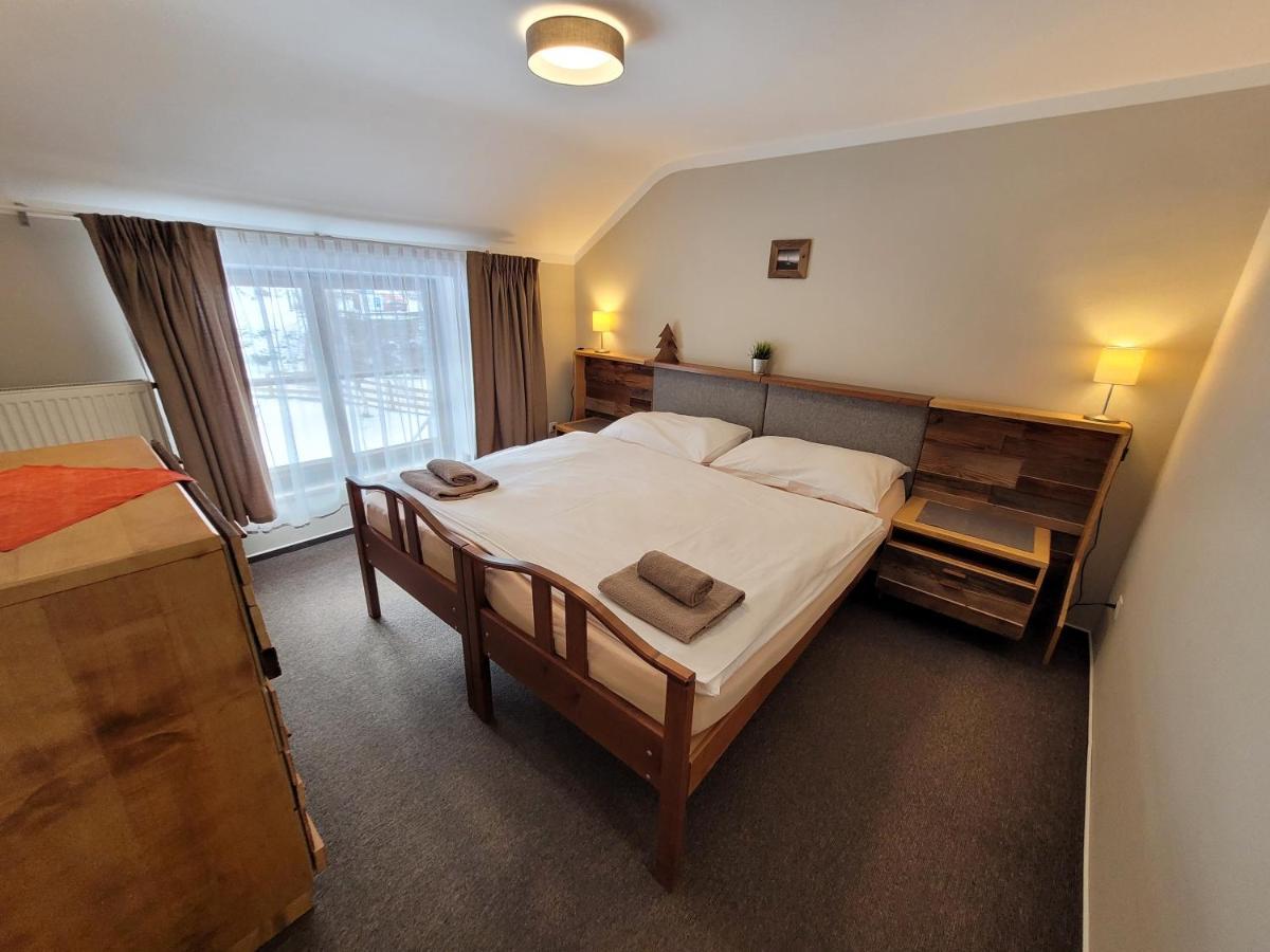 Hotel Stary Mlyn Єсеник Екстер'єр фото