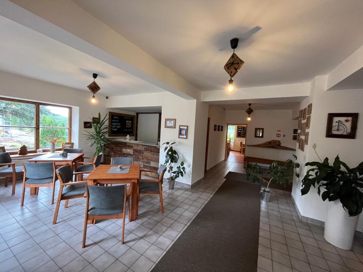 Hotel Stary Mlyn Єсеник Екстер'єр фото
