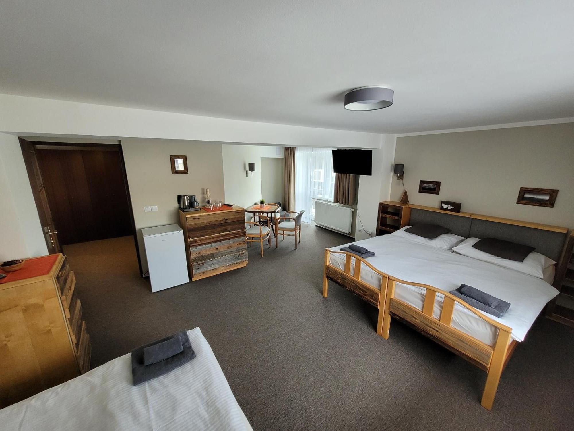 Hotel Stary Mlyn Єсеник Екстер'єр фото
